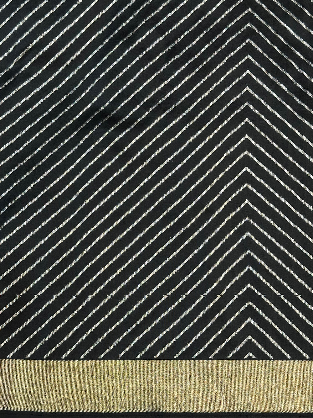 Jade Black Motif Katan Silk Handwoven Banarasi Saree