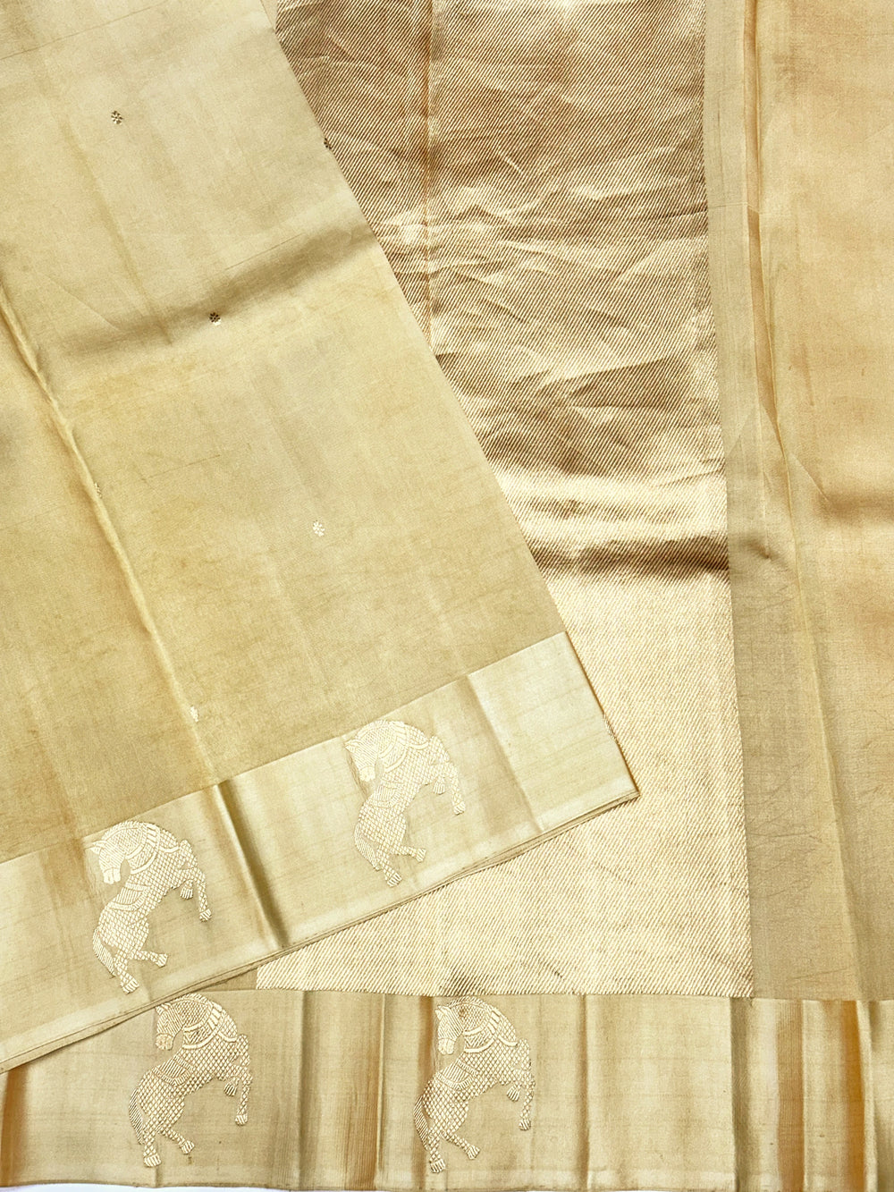 Beidge Tan Motif Katan Silk Handwoven Banarasi Saree