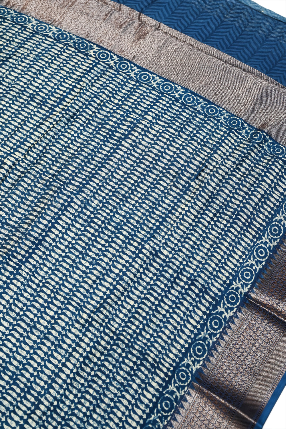 Blue Printed Cotton Blended Saree