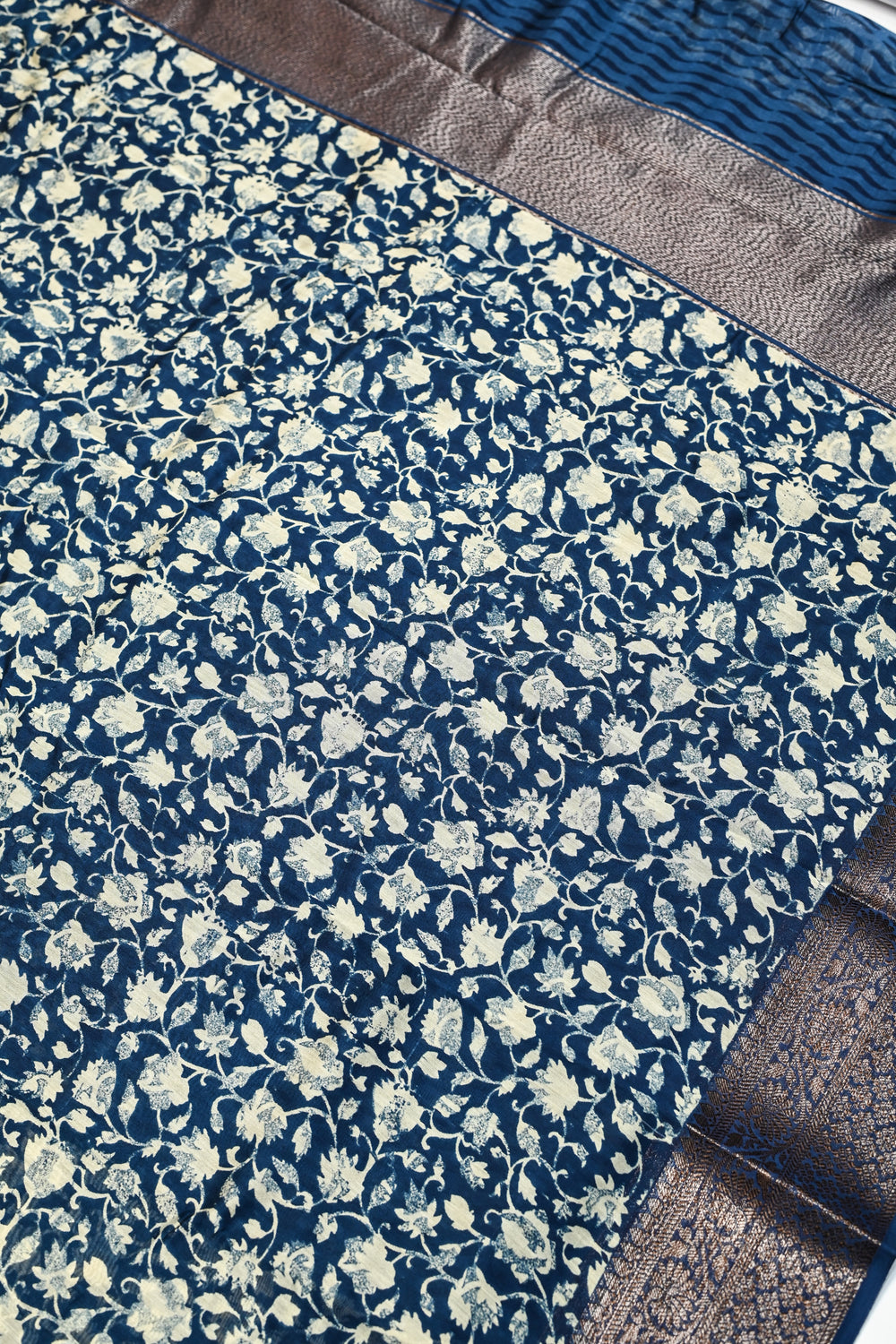 Blue Jangla Cotton Blended Saree