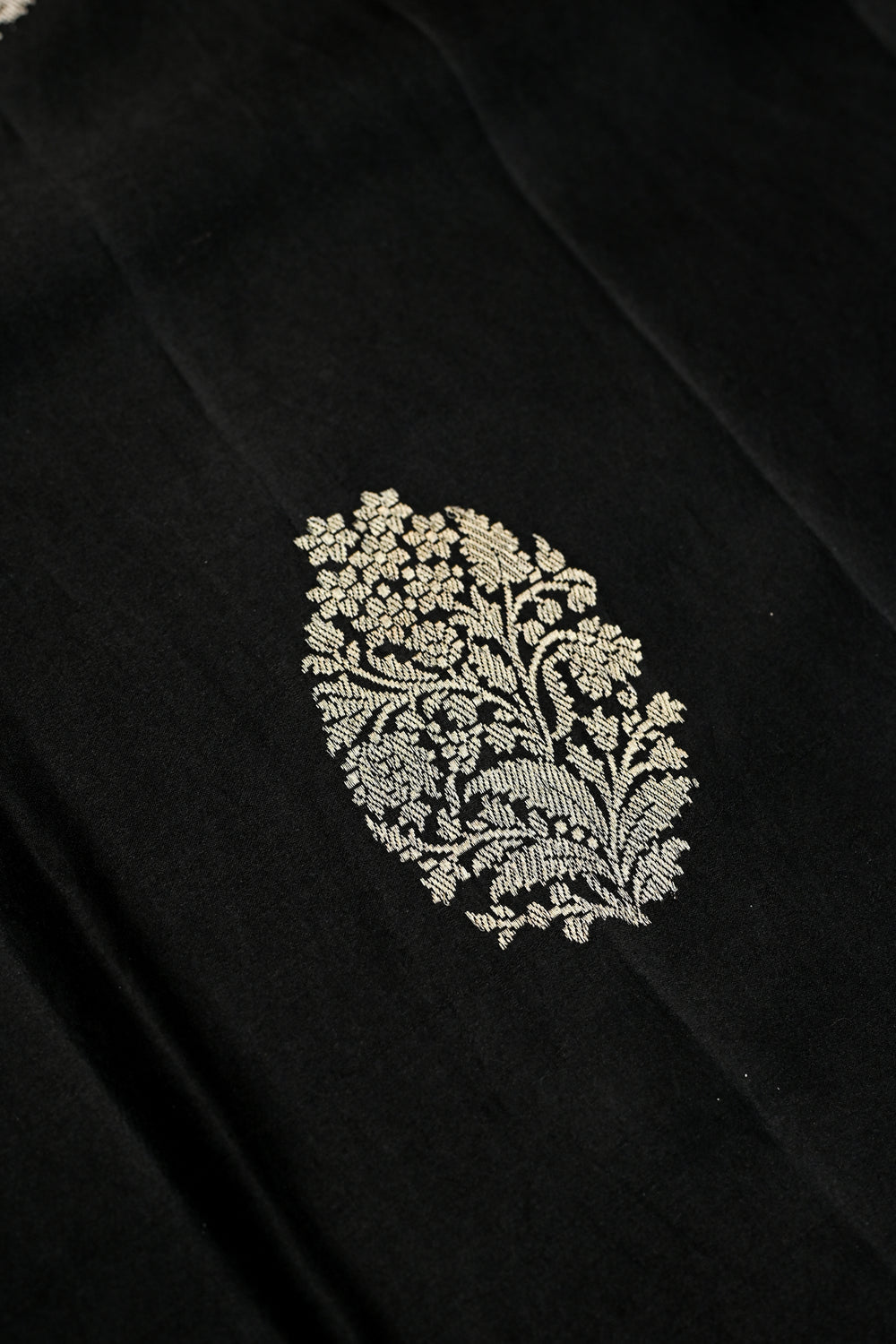 Jet Black Motif Mashru Silk  Handwoven Banarasi Saree