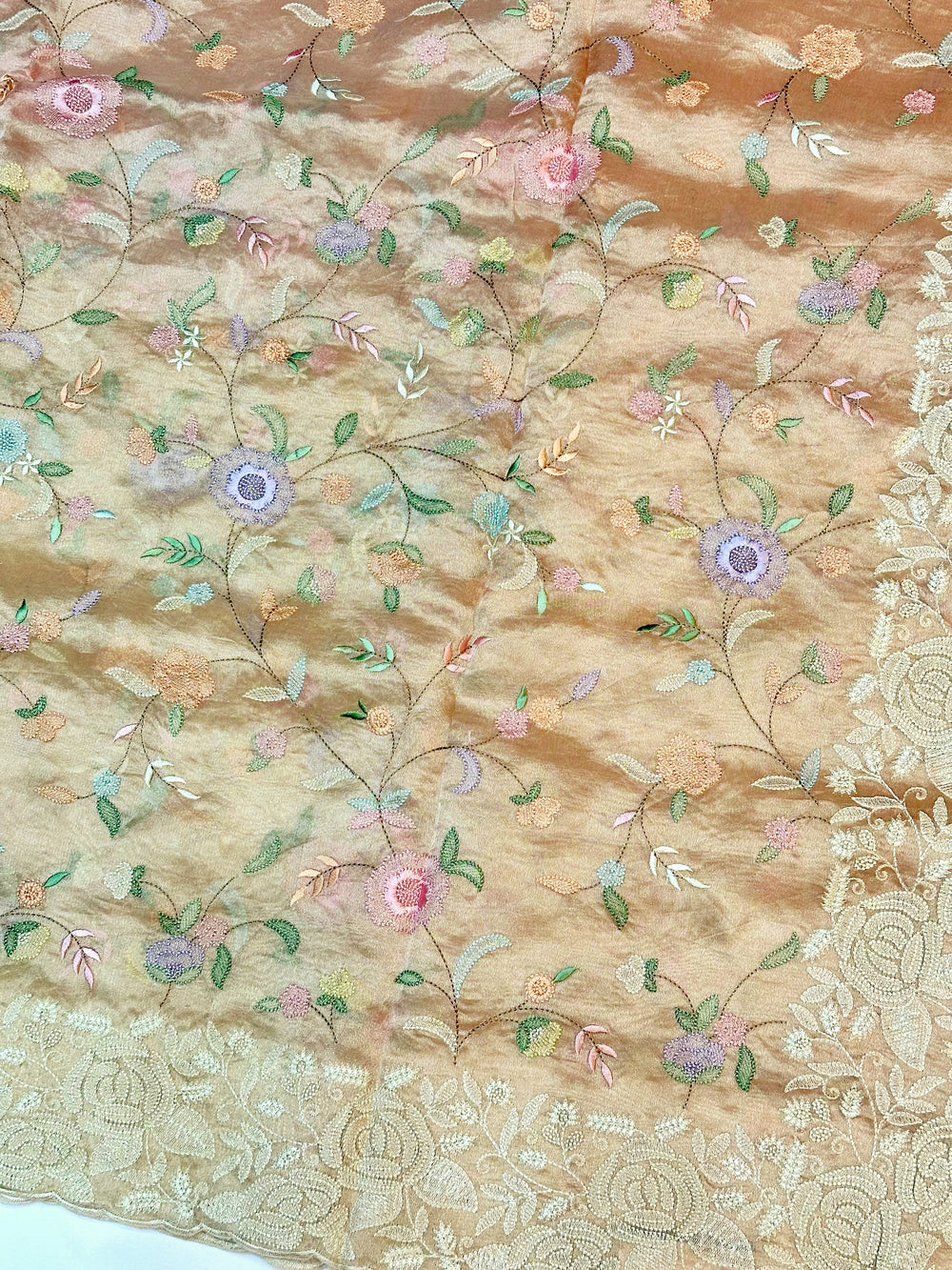 Linen White Resham Embroidery Breezy Organza  Handwoven Banarasi Saree