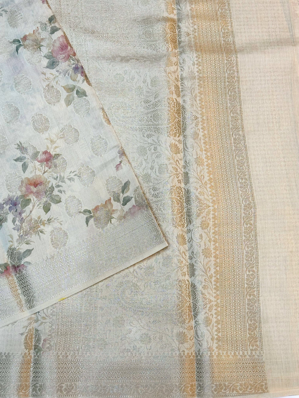 Oyster Tan Booti Soft Silk  Handwoven Banarasi Saree