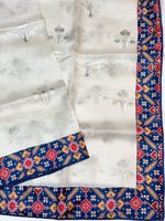 Pearl White Motif Breezy Organza  Handwoven Banarasi Saree
