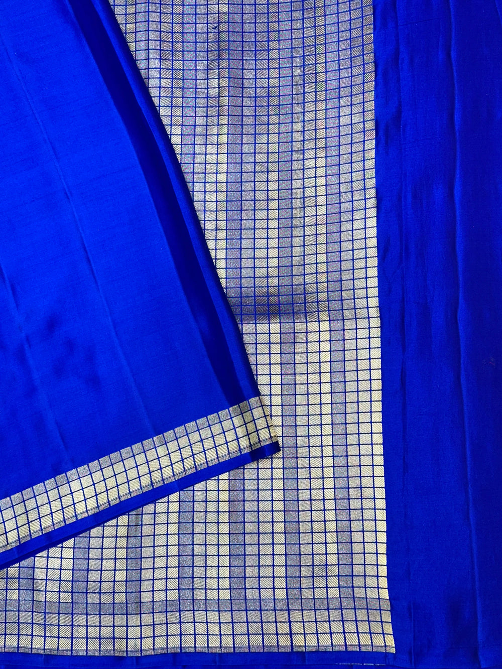 Royal Blue Geometric Mashru Silk  Handwoven Banarasi Saree