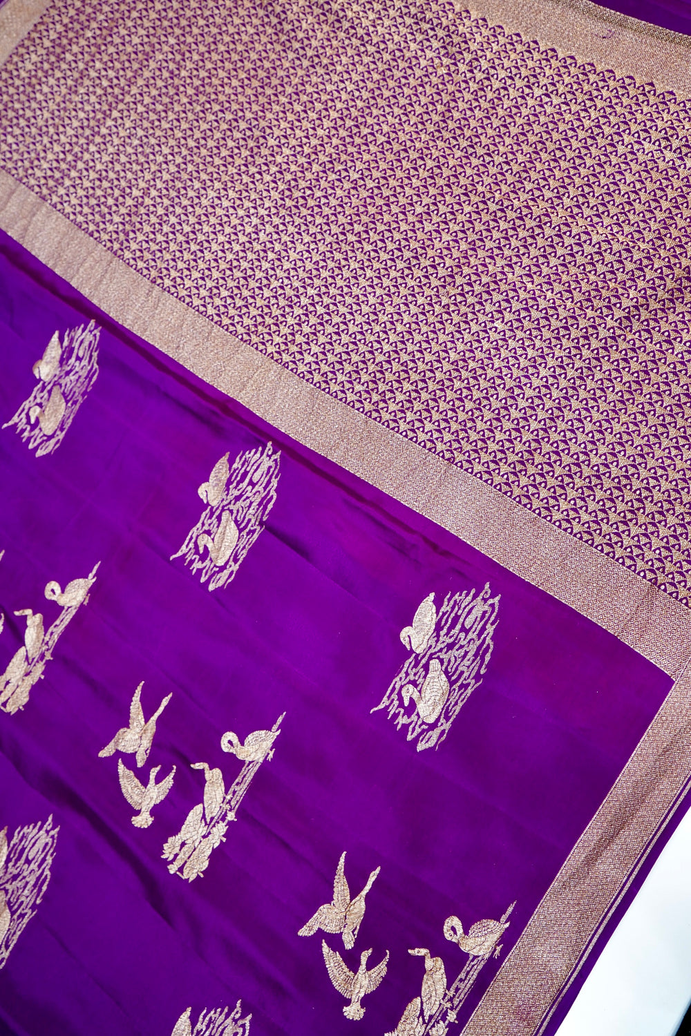 Violet Purple Motif Crepe  Handwoven Banarasi Saree