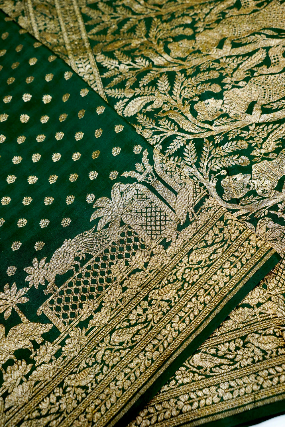 Pine Green Booti Crepe  Handwoven Banarasi Saree
