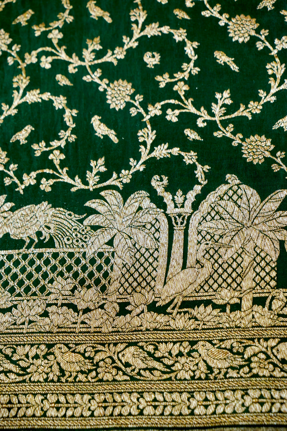 Pine Green Booti Crepe  Handwoven Banarasi Saree