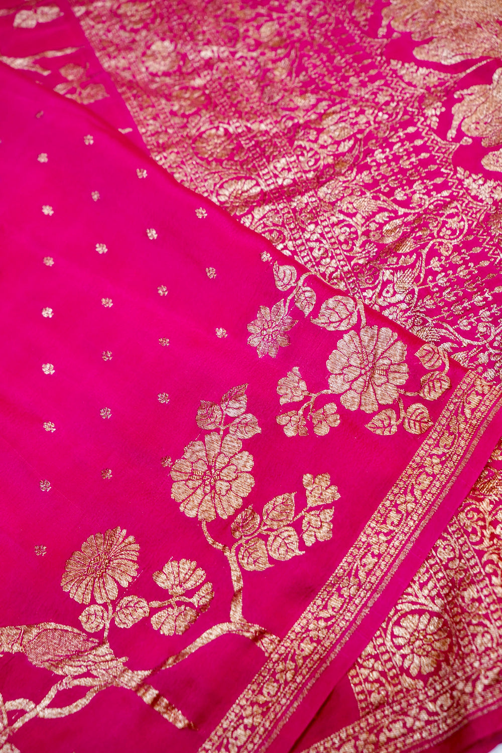 Magenta Pink Booti Crepe  Handwoven Banarasi Saree