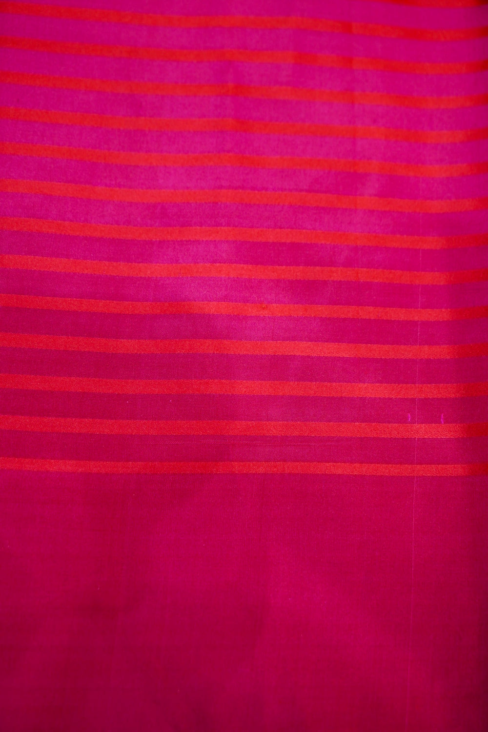 Magenta Pink Motif Mashru Silk  Handwoven Banarasi Saree