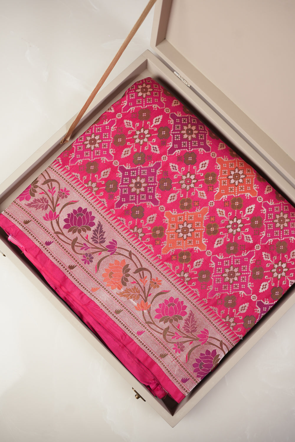 Rani Pink Patola Katan Silk Handwoven Bridal Banarasi Saree