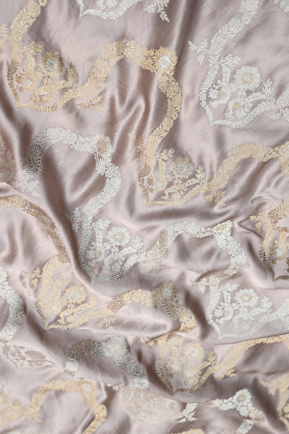 Salt White Sona Roopa Mashru Silk  Handwoven Banarasi Saree