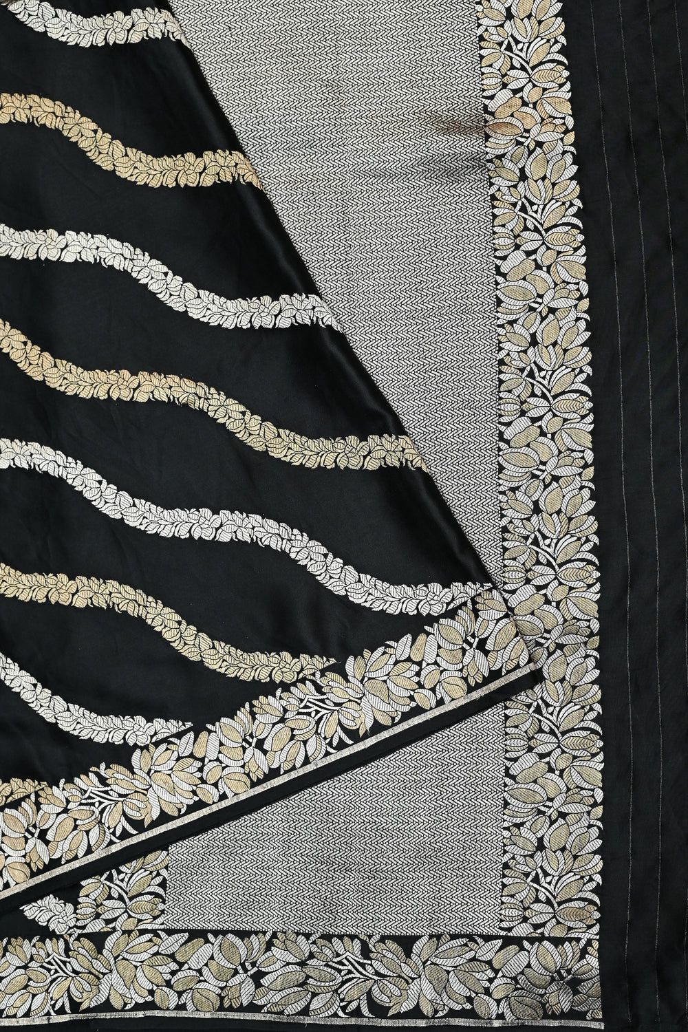 Ebony Black Sona Roopa Mashru Silk  Handwoven Banarasi Saree