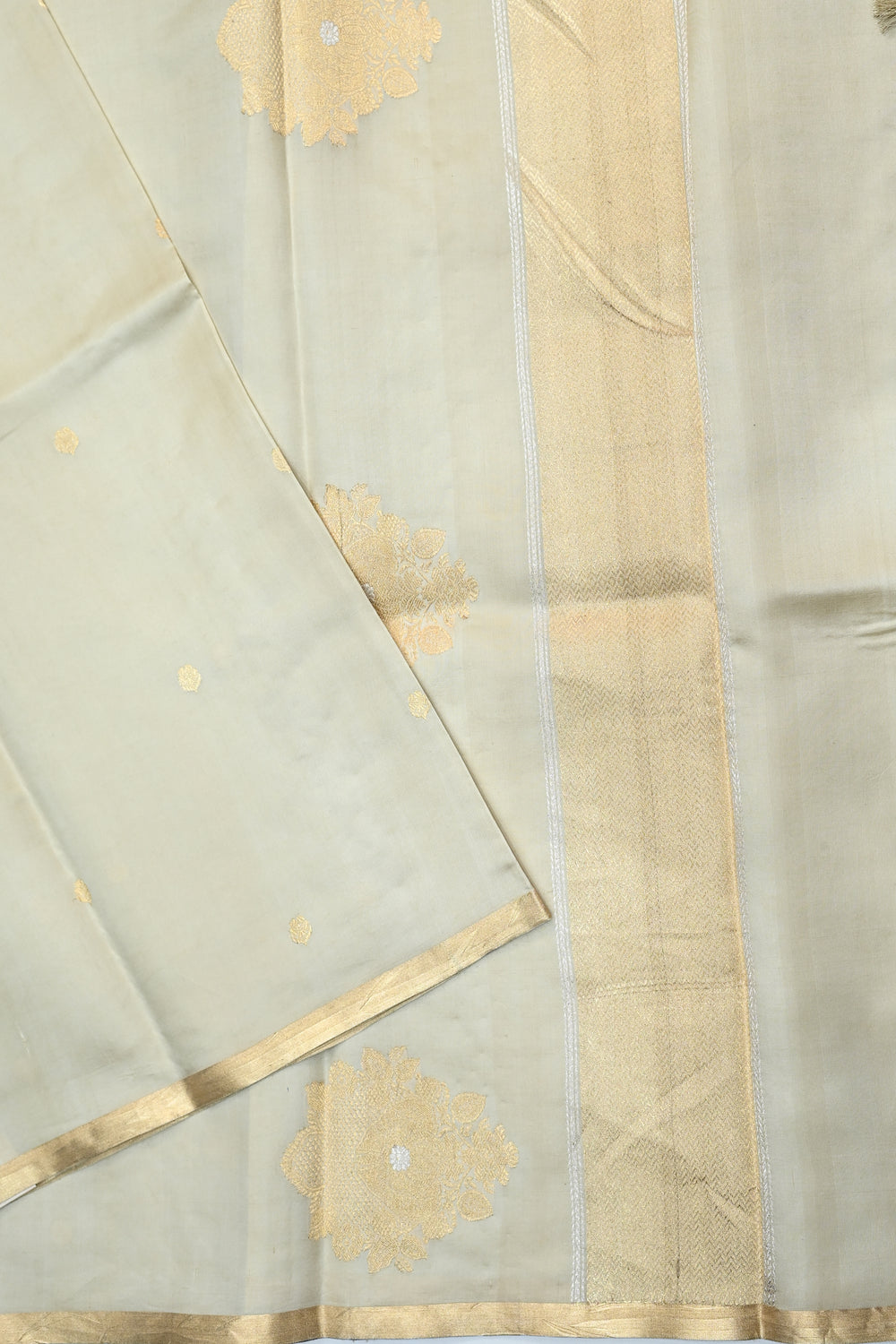 Cloud Grey Booti Katan Silk Handwoven Banarasi Saree
