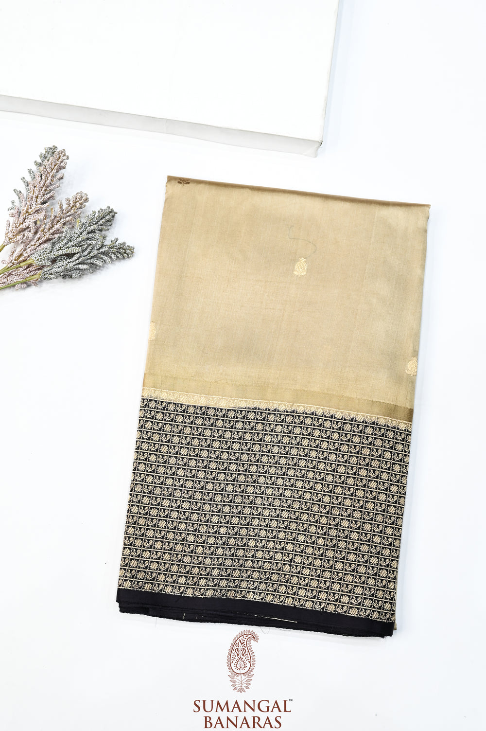 Cream White Booti Katan Silk Handwoven Banarasi Saree
