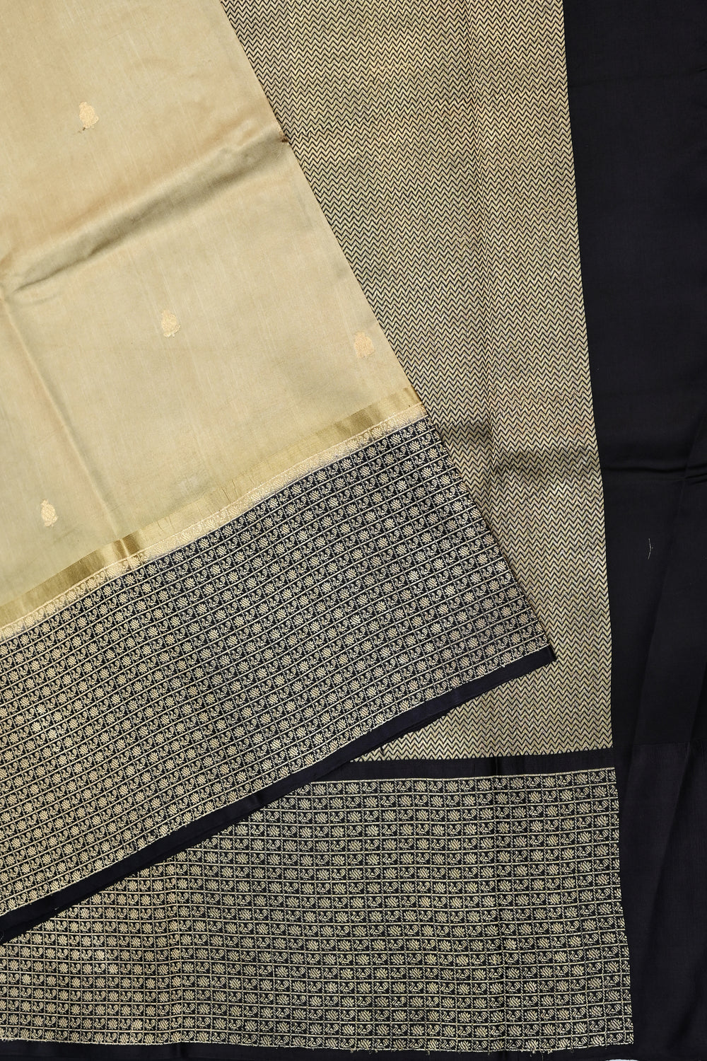 Cream White Booti Katan Silk Handwoven Banarasi Saree