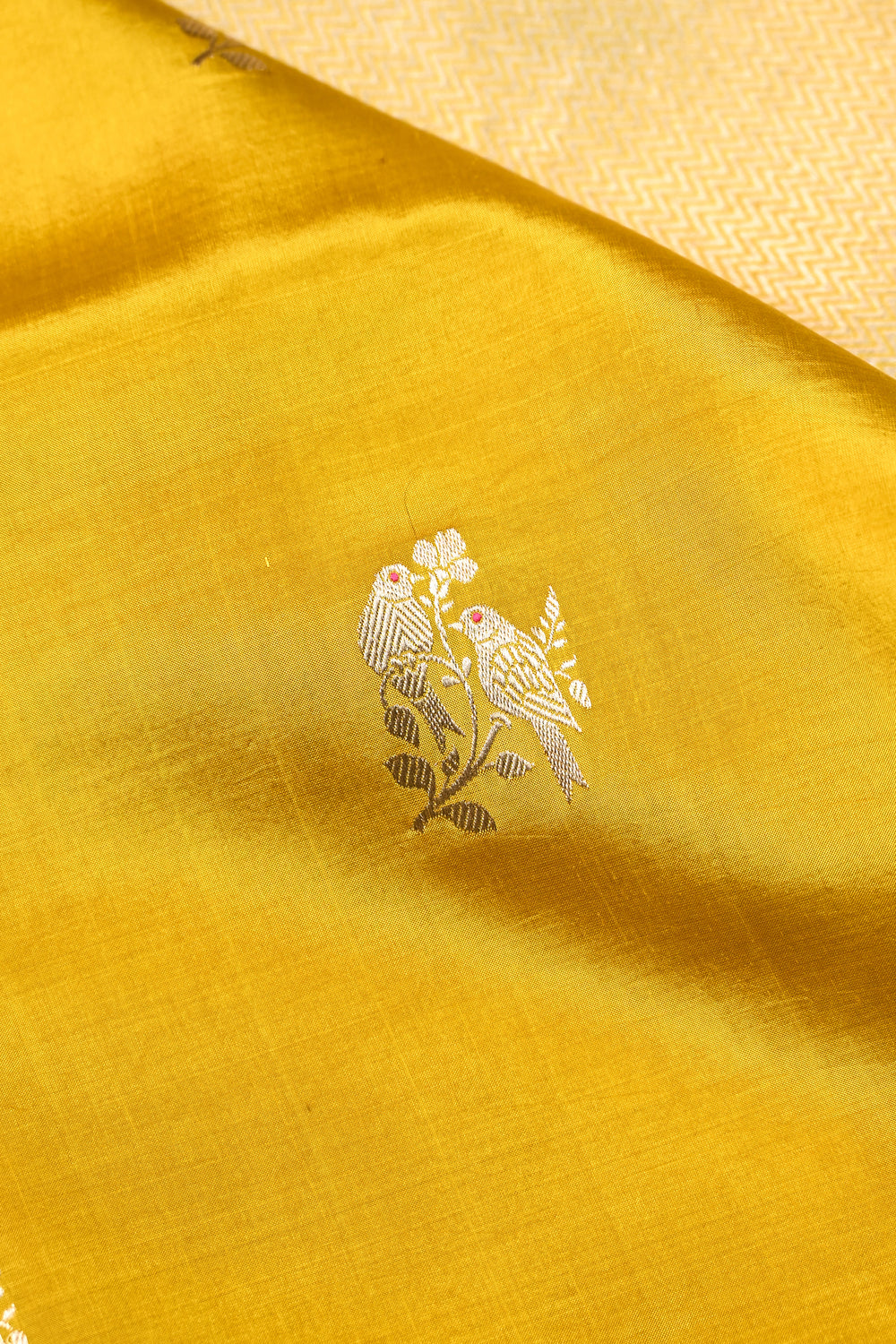 Honey Yellow Motif Katan Silk Handwoven Banarasi Saree