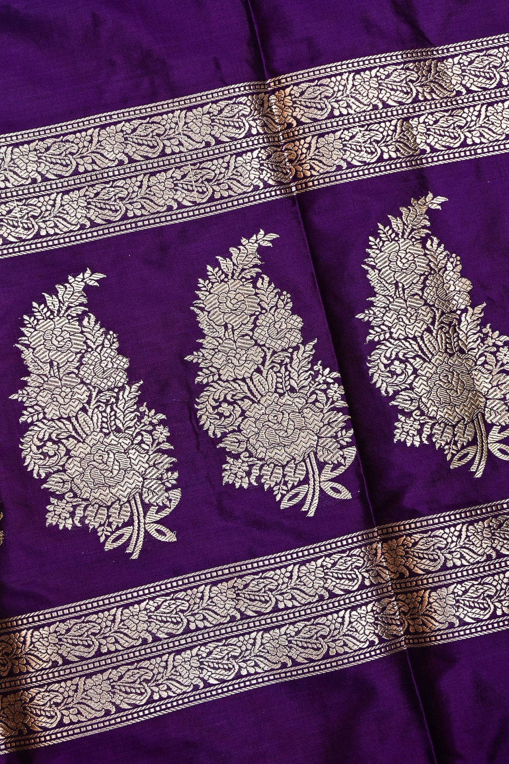 Deep Purple Plain Katan Silk Handwoven Banarasi Saree