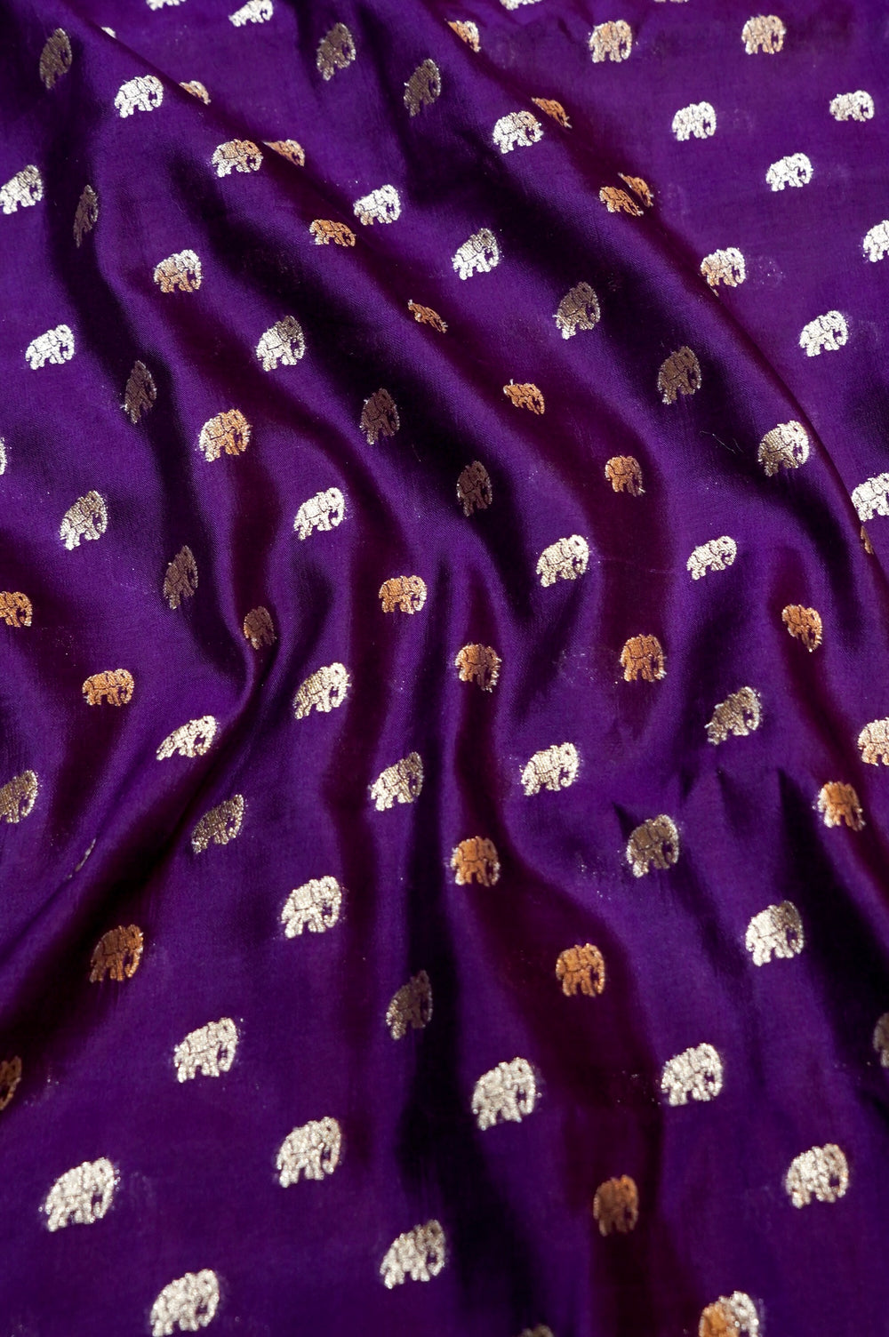 Wine Purple Booti Soft Silk Handwoven Banarasi Thaan