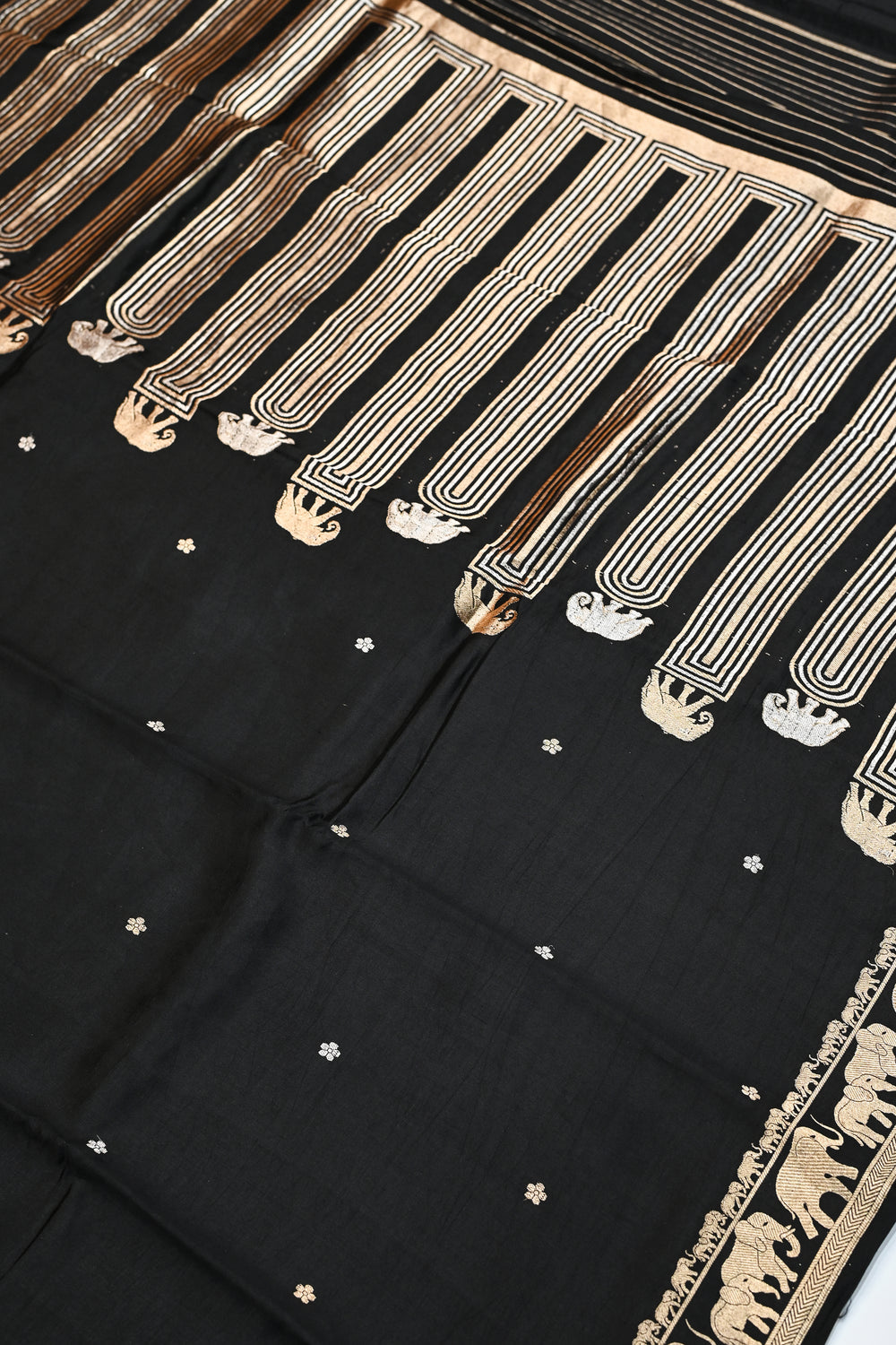 Jet Black Sona Roopa Katan Silk Handwoven Banarasi Saree