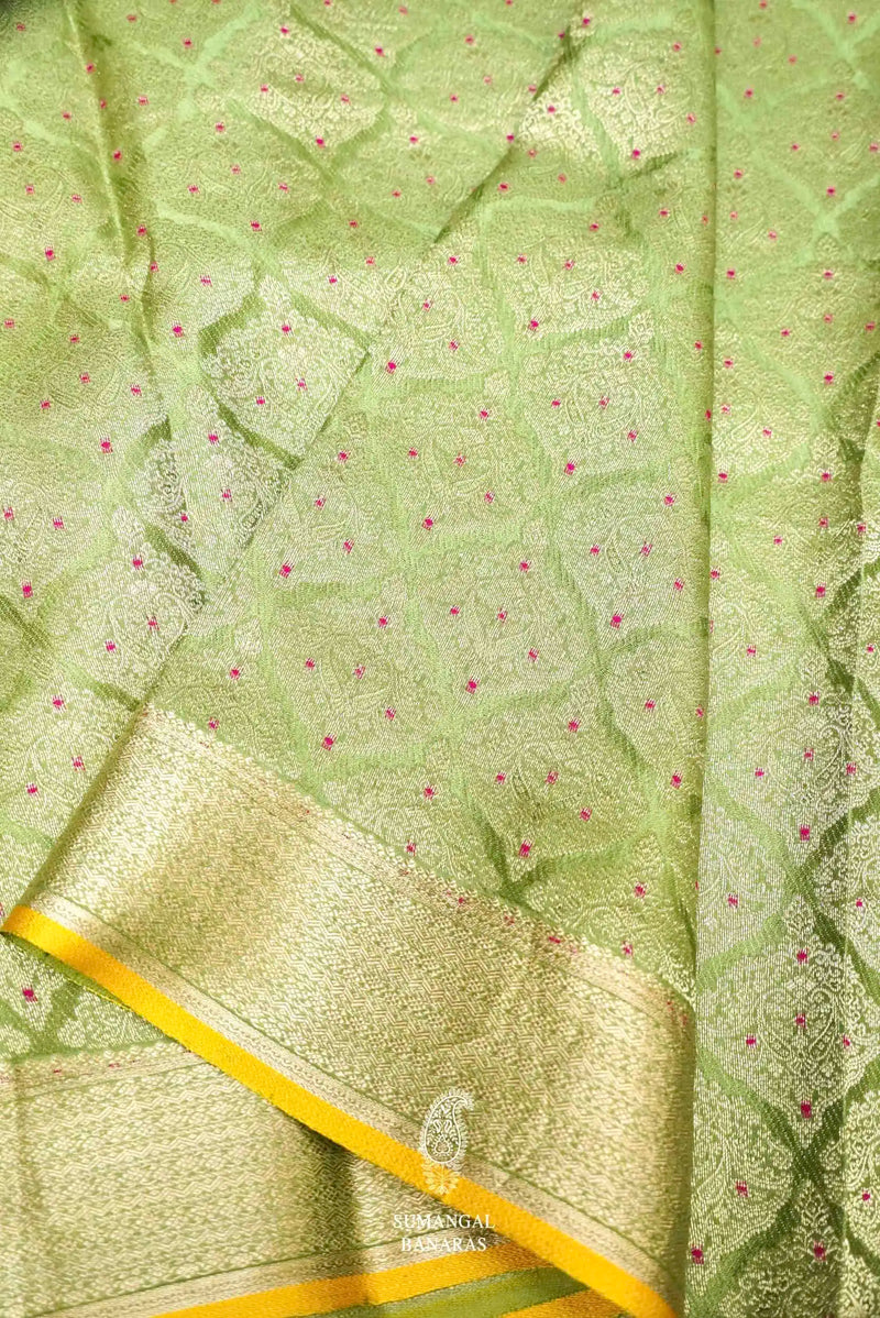 Handwoven Light Green Banarasi Crepe Silk Saree