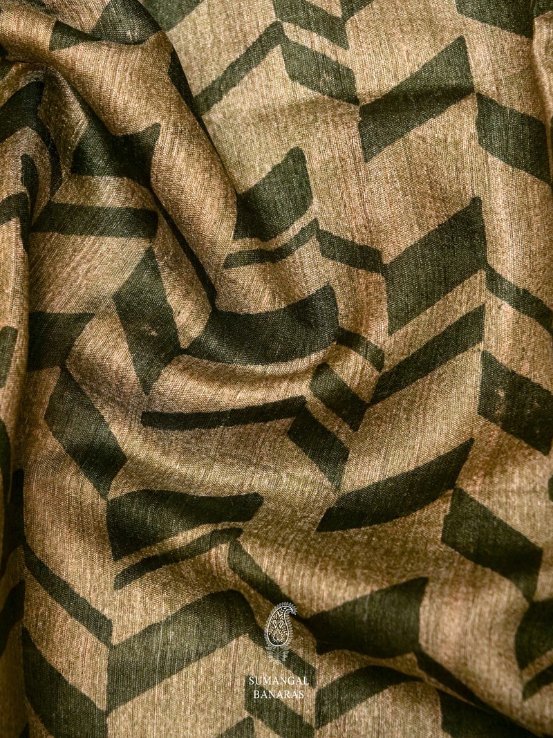 Handwoven Moss Green Muslin Cotton Saree