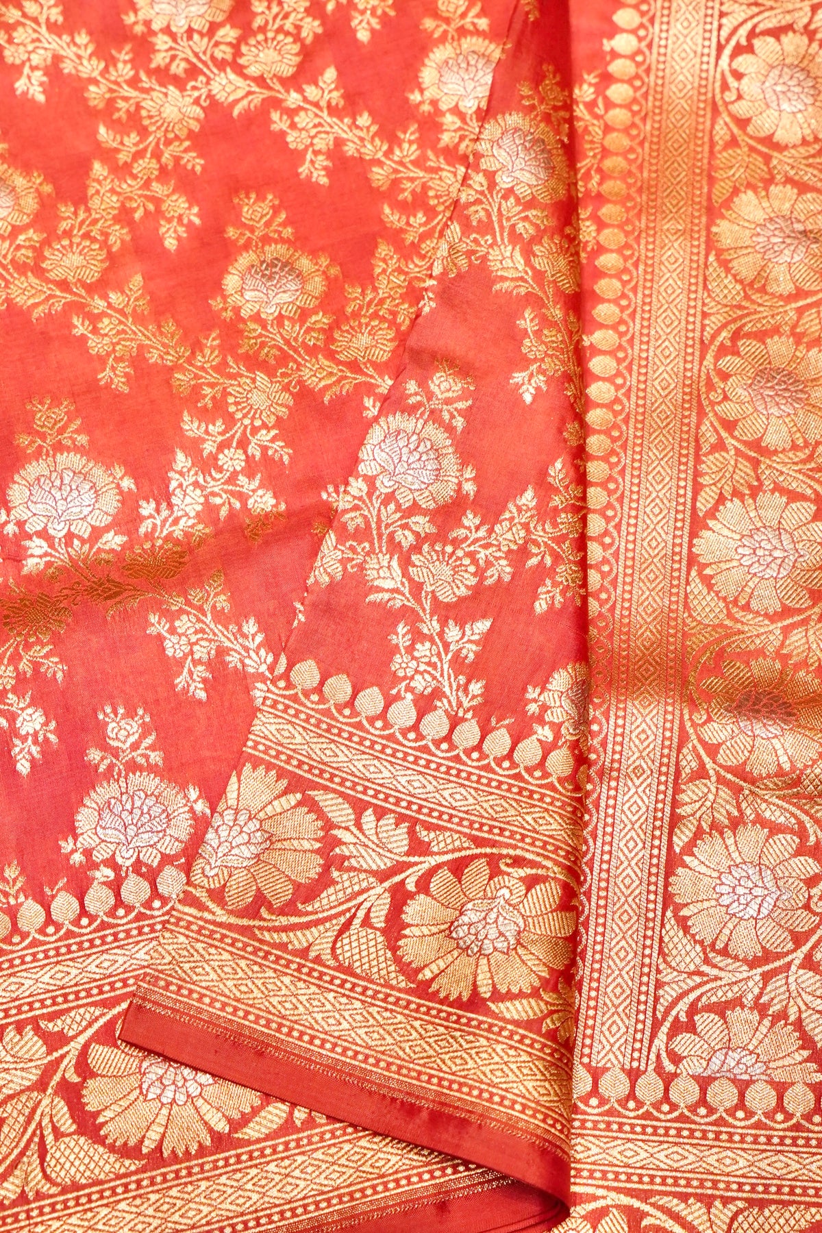 Handwoven Onion Pink Banarasi Katan Silk Saree