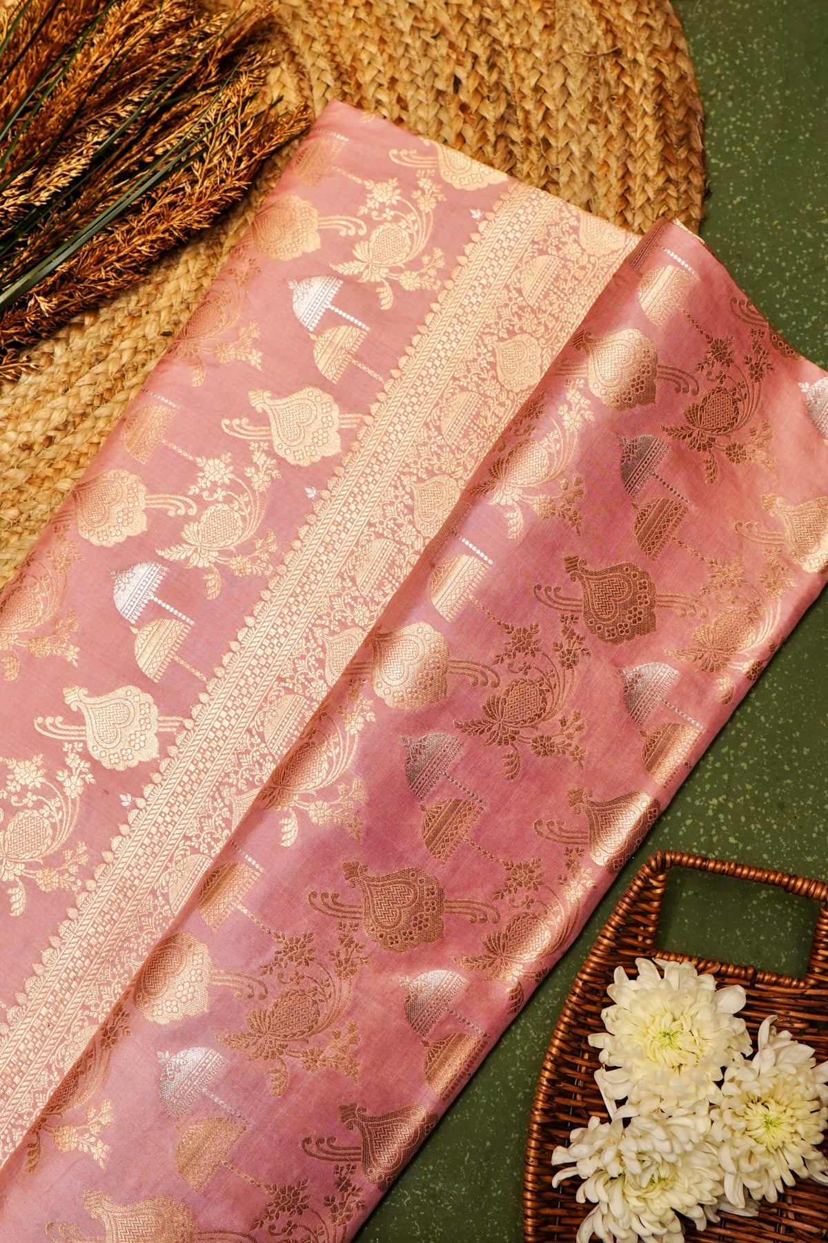 Handwoven Onion Pink Banarasi Katan Silk Saree