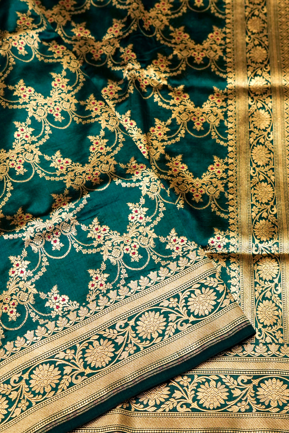 Handwoven Dark Green Banarasi Katan Silk Saree