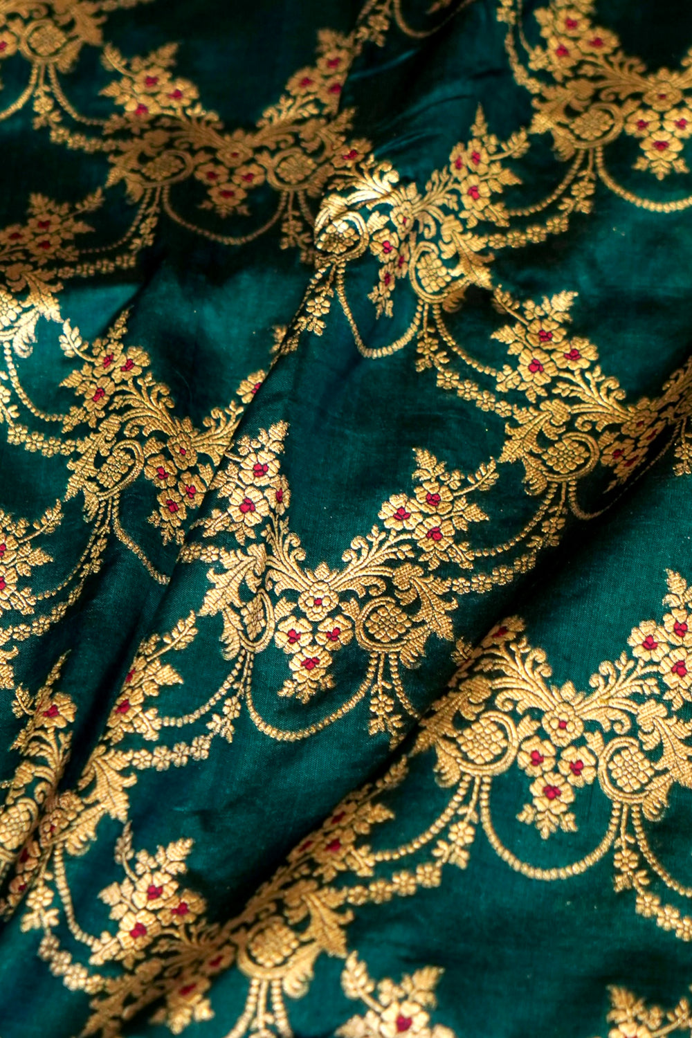 Handwoven Dark Green Banarasi Katan Silk Saree