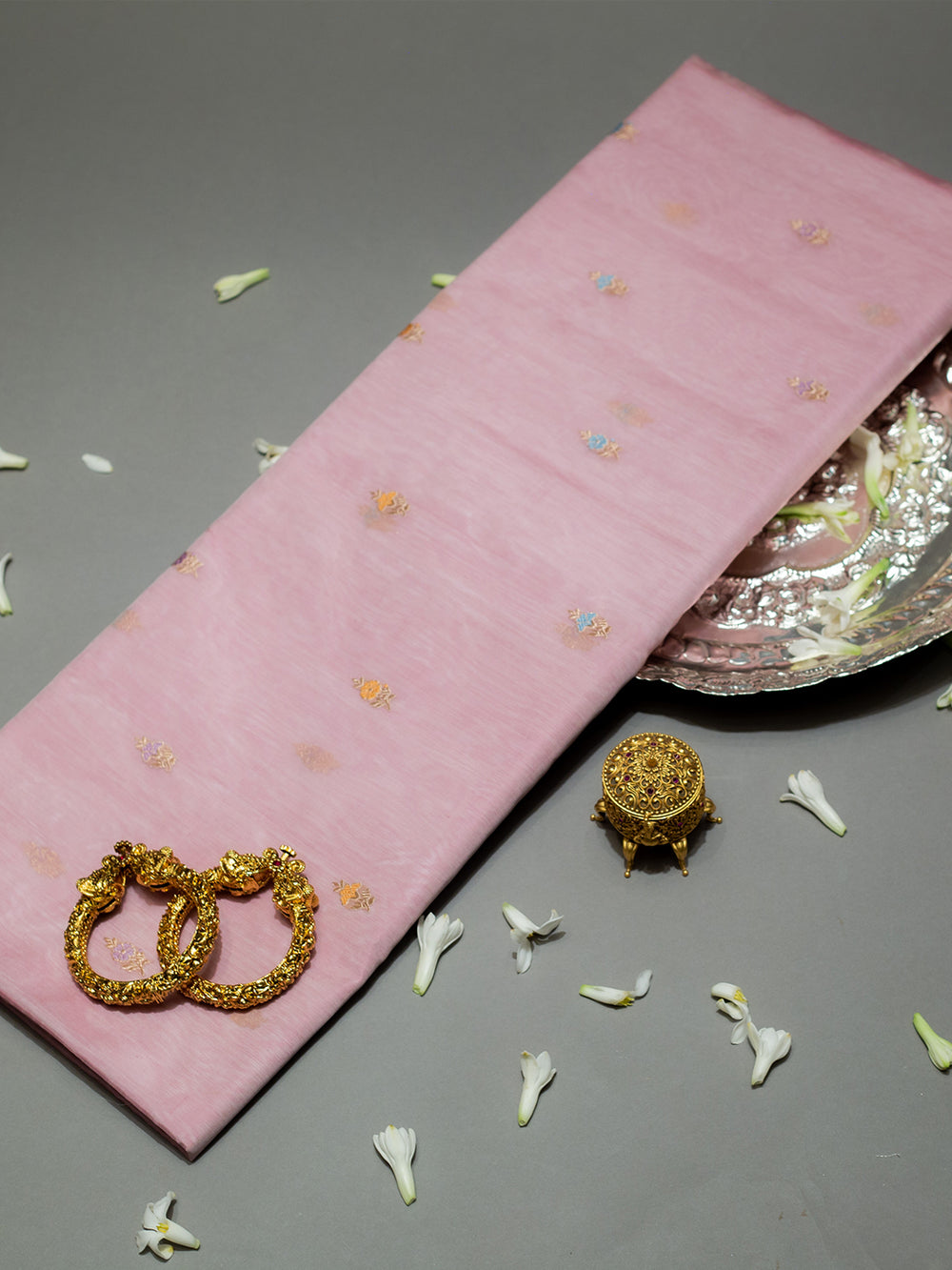Handwoven Lavender Banarasi Organza Saree