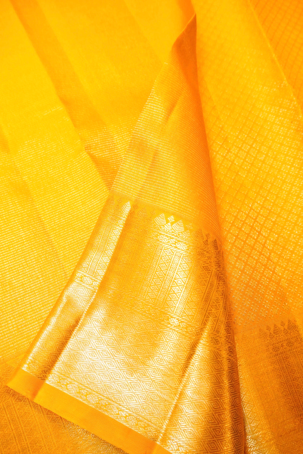 Handwoven Yellow  Banarasi kanjivaram Silk Saree