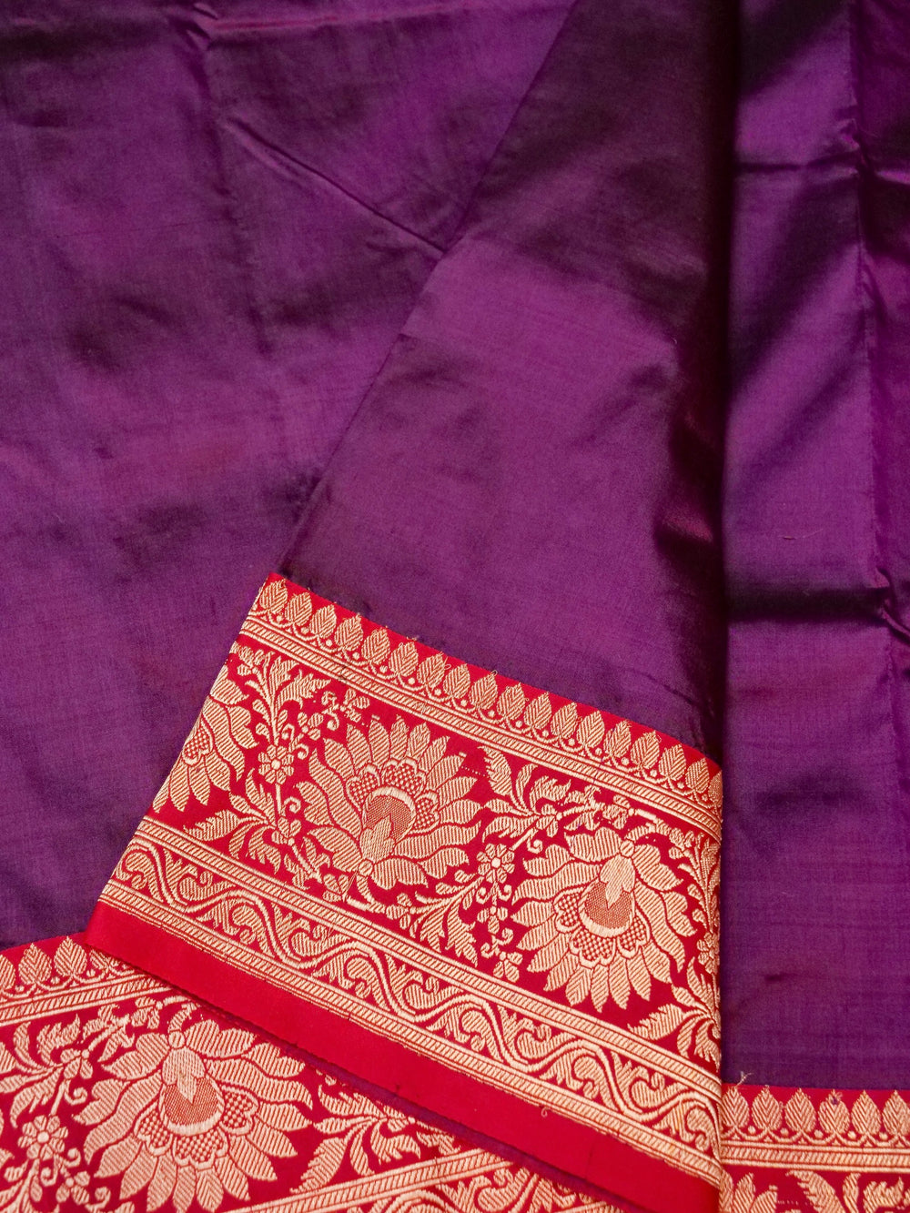 Handwoven Dark Purple Banarasi Katan Silk  Saree