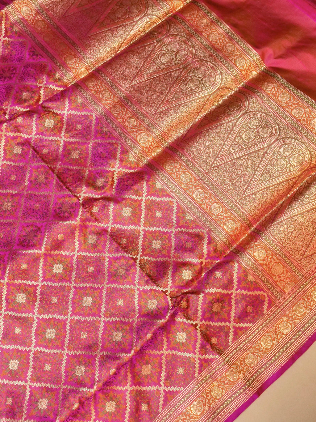 Handwoven Magenta Banarasi Katan Silk  Saree