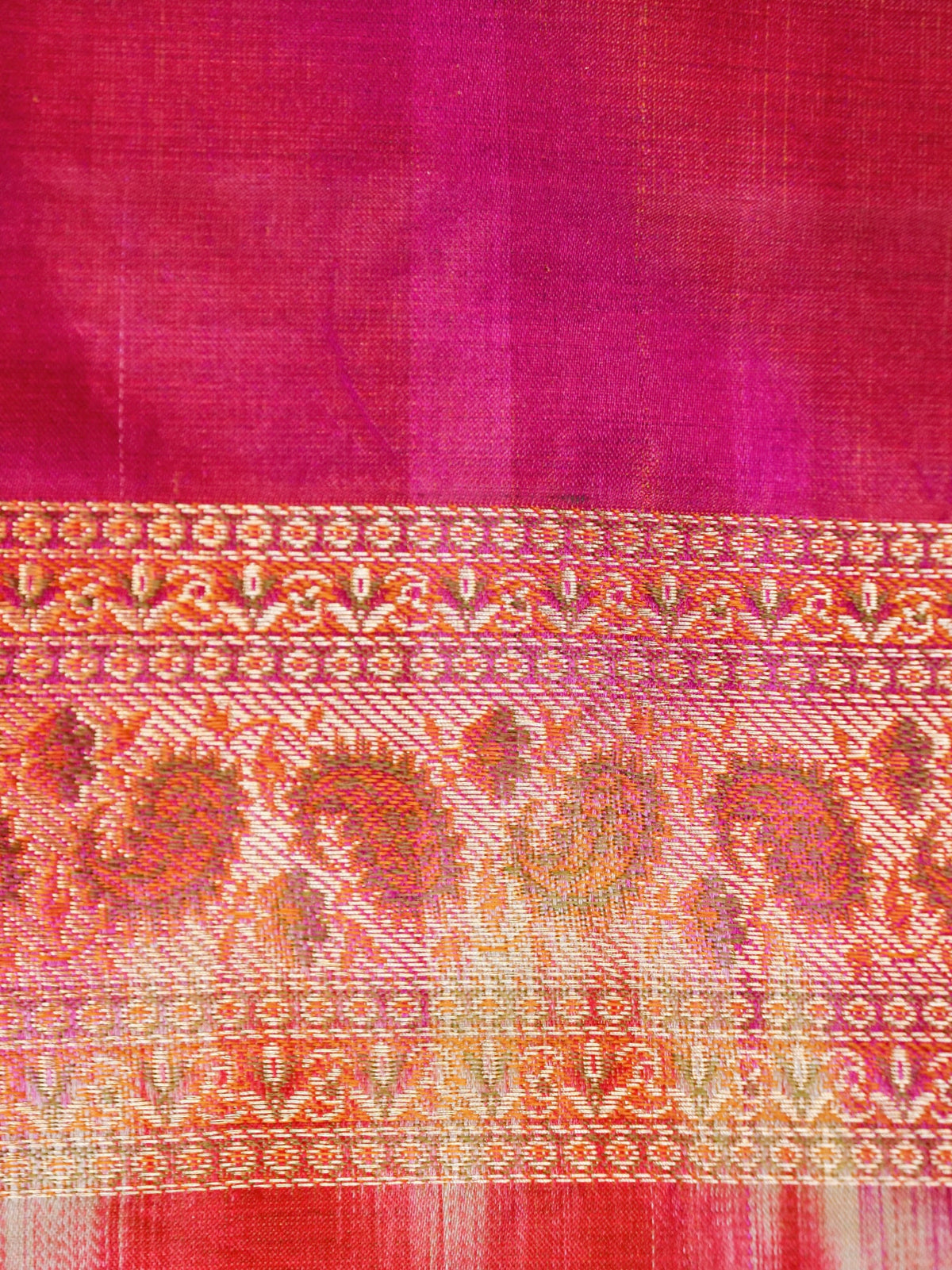 Handwoven Magenta Banarasi Katan Silk  Saree