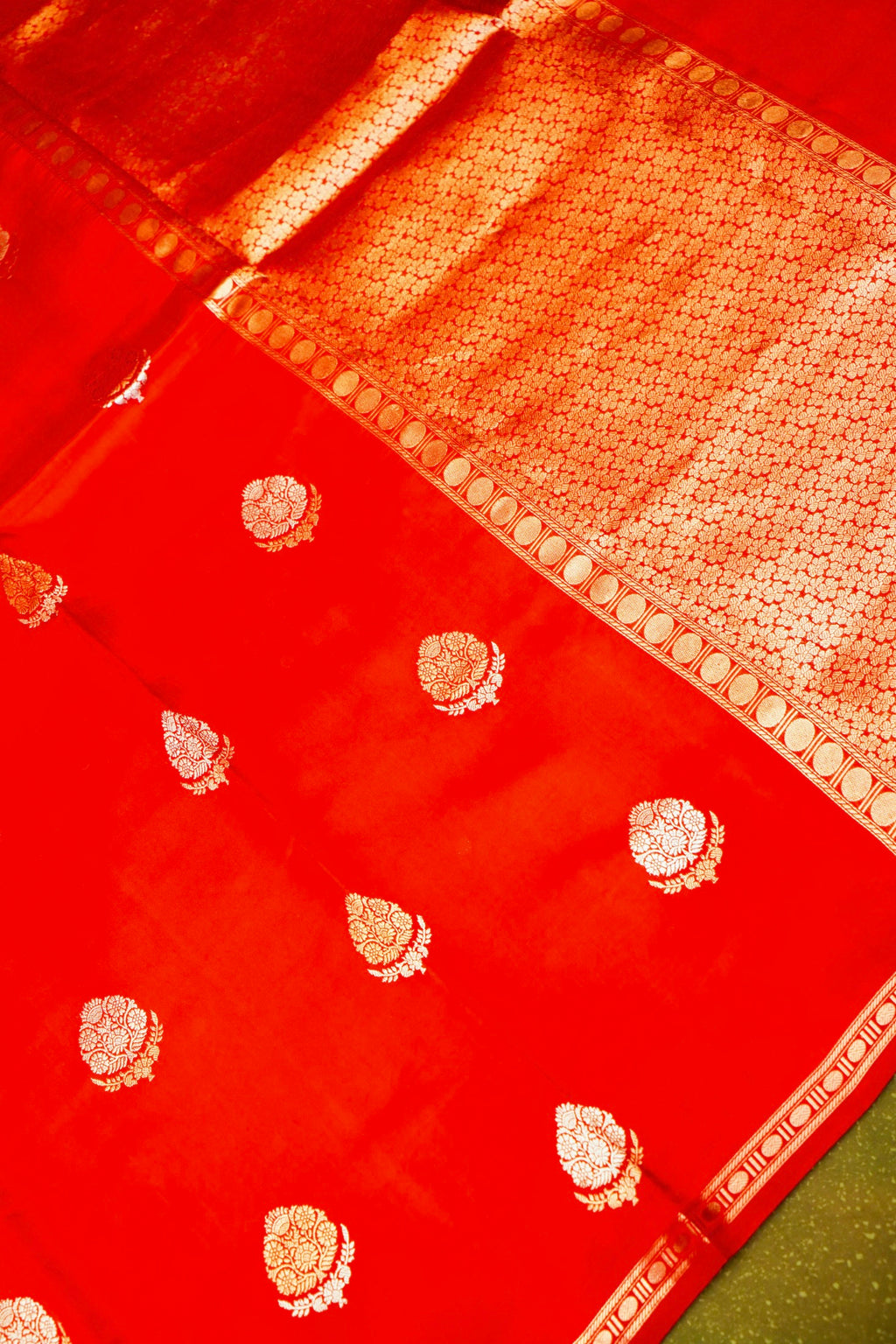 Handwoven Red Banarasi Katan Soft Silk Saree