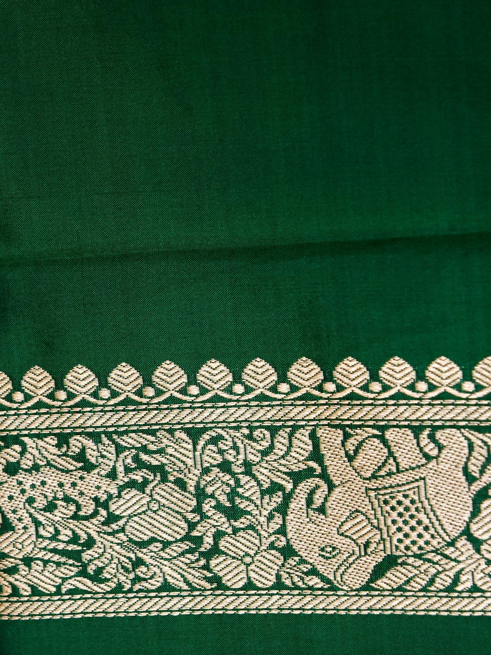 Handwoven Dark Green Banarasi Katan Silk Saree