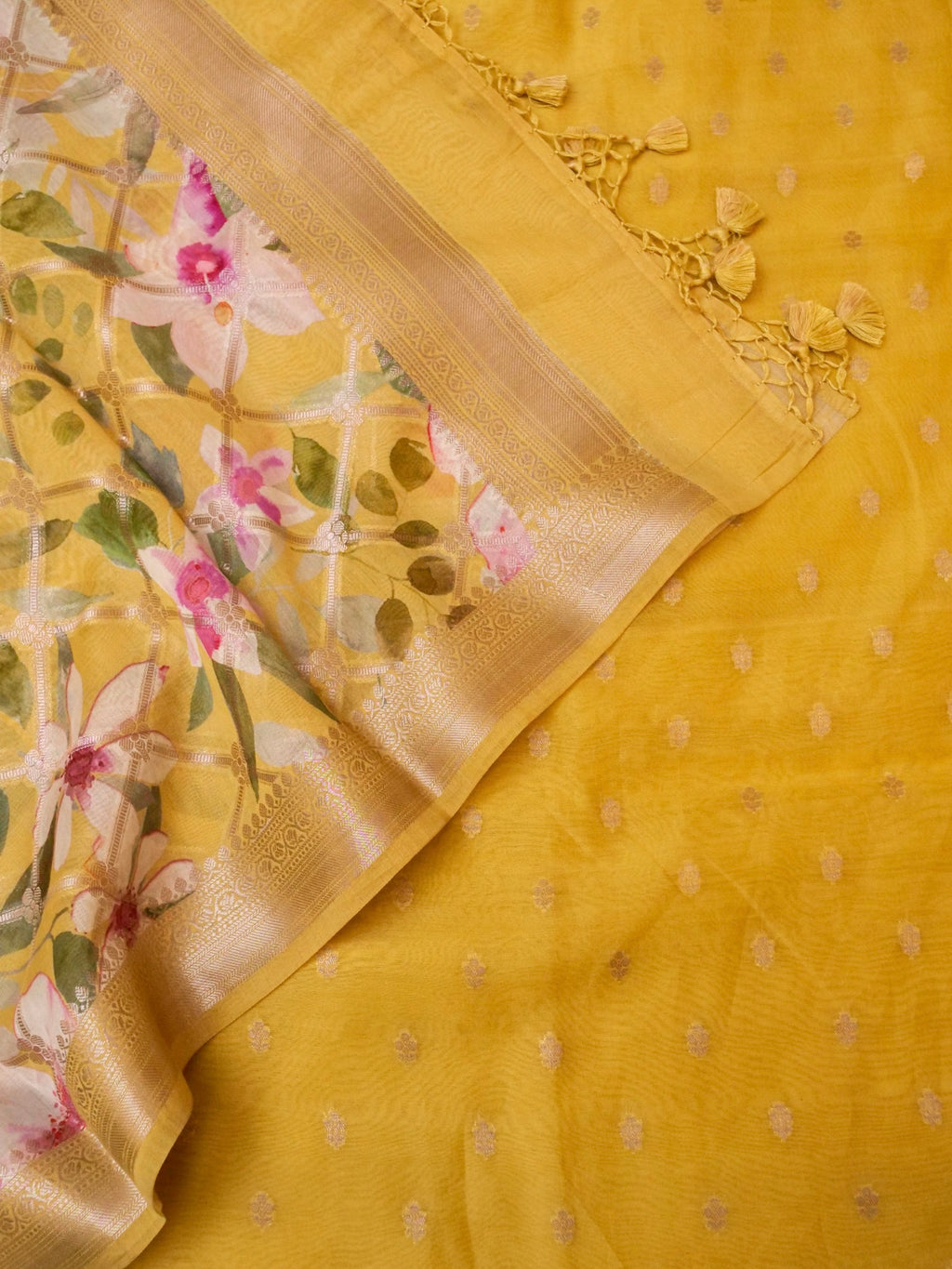 Handwoven Yellow Banarasi Organza Suit