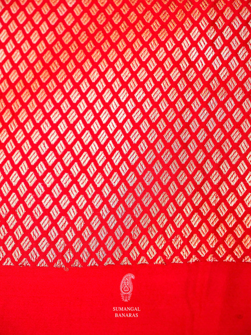 Handwoven Red Banarasi Crepe Katan Soft Silk Saree