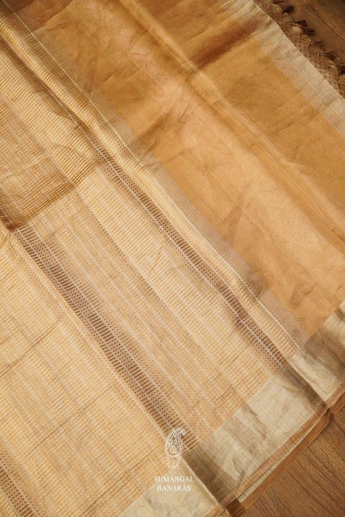 Handwoven Banarsi Silverish Gold Kora Silk Saree