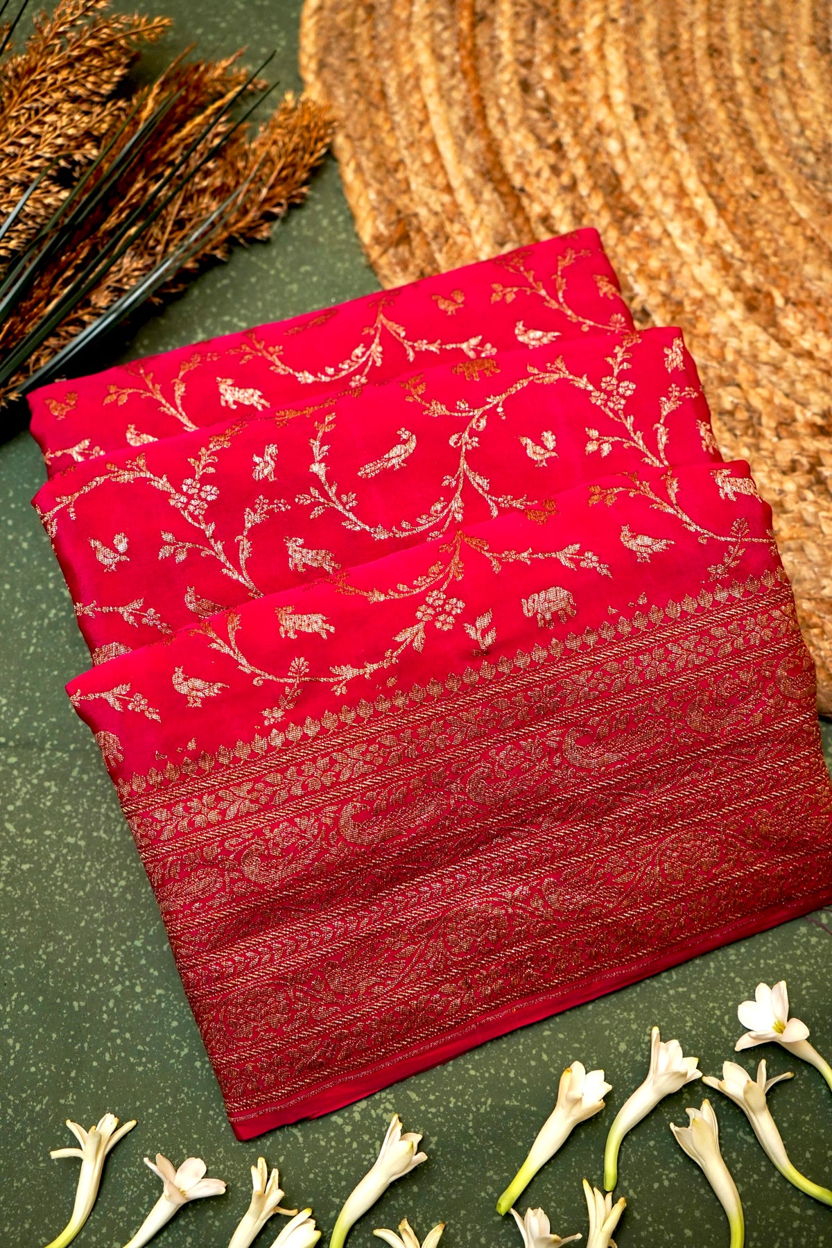 Handwoven Pink Banarasi Crape Georgette Saree