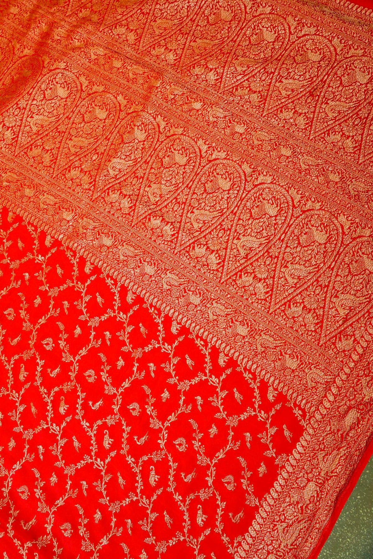 Handwoven Red Banarasi Crape Georgette Saree