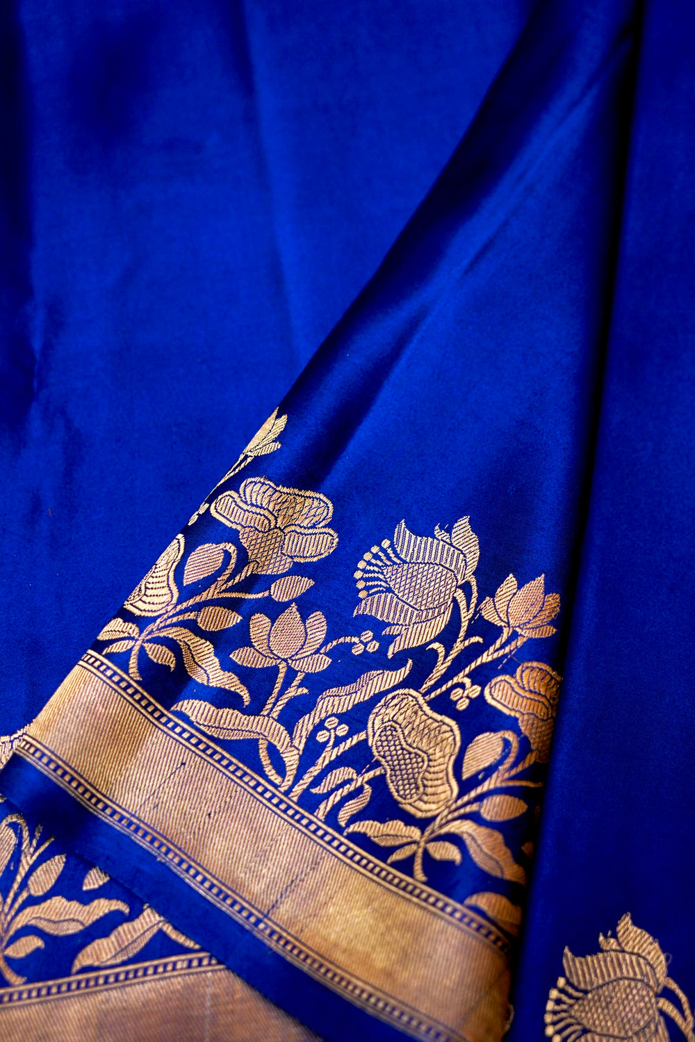 Handwoven Royal Blue Banarasi Mashru Silk Saree