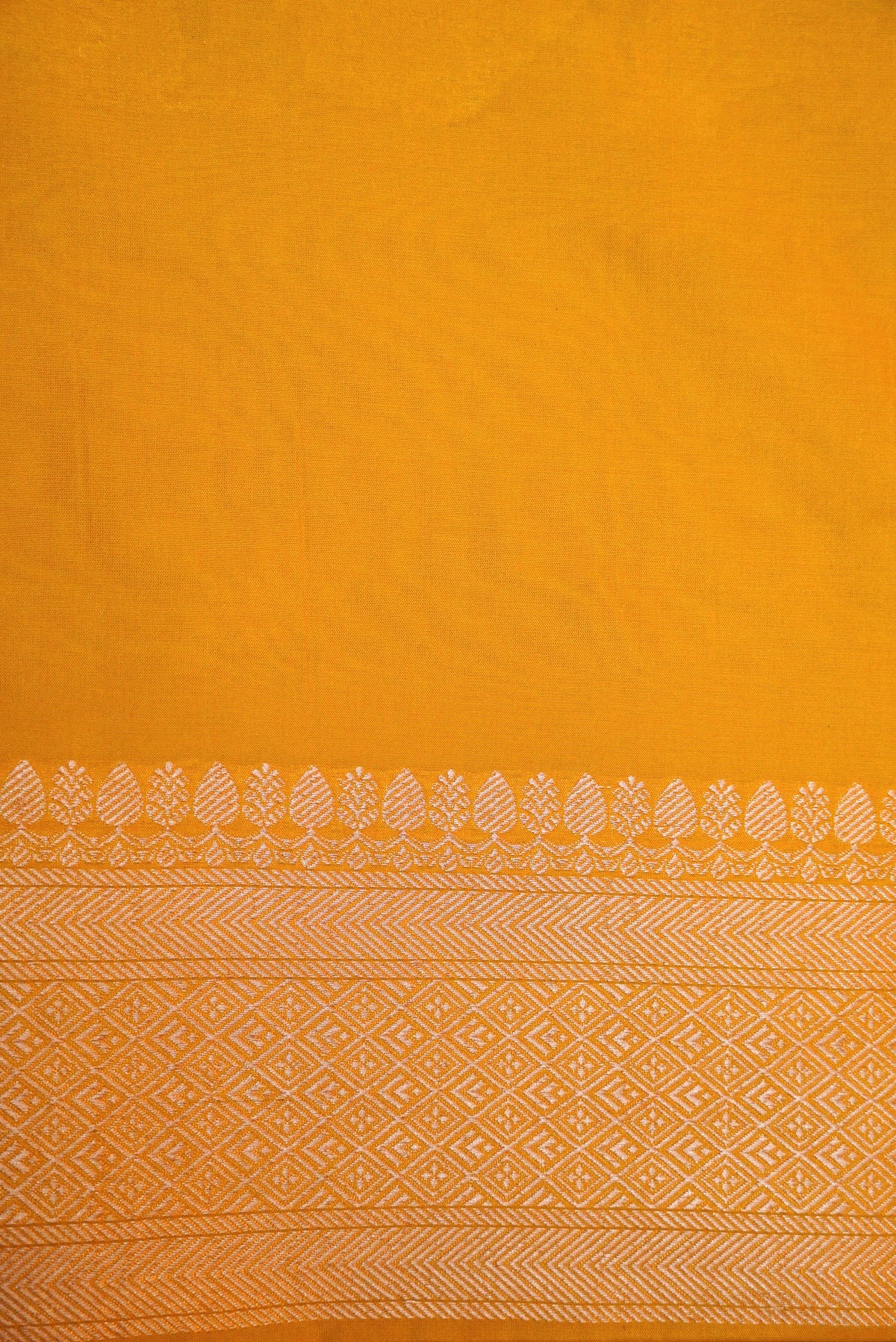 Handwoven Yellow  Banarasi Katan Silk Saree