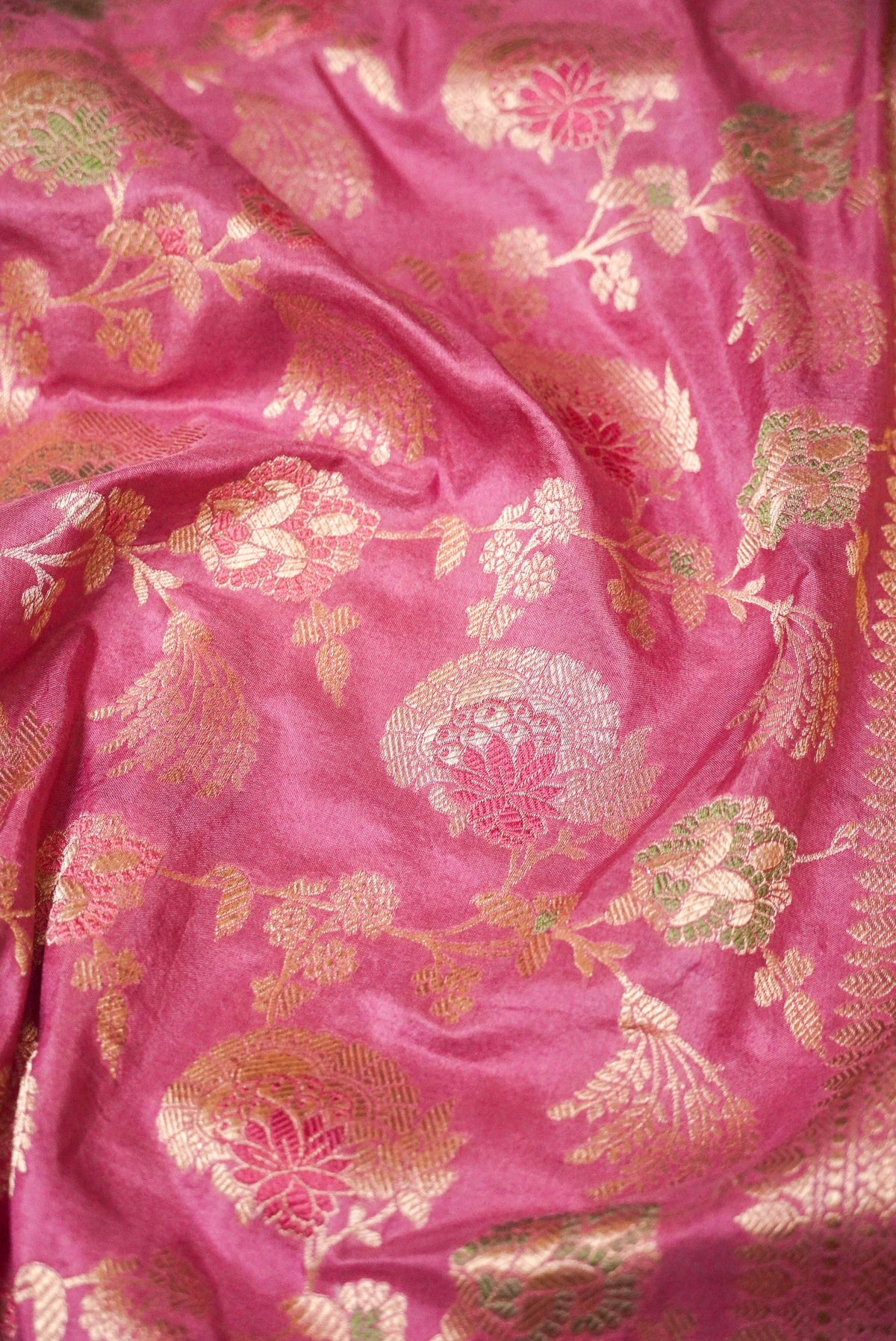 Handwoven Onion Pink Banarasi Katan Silk Saree