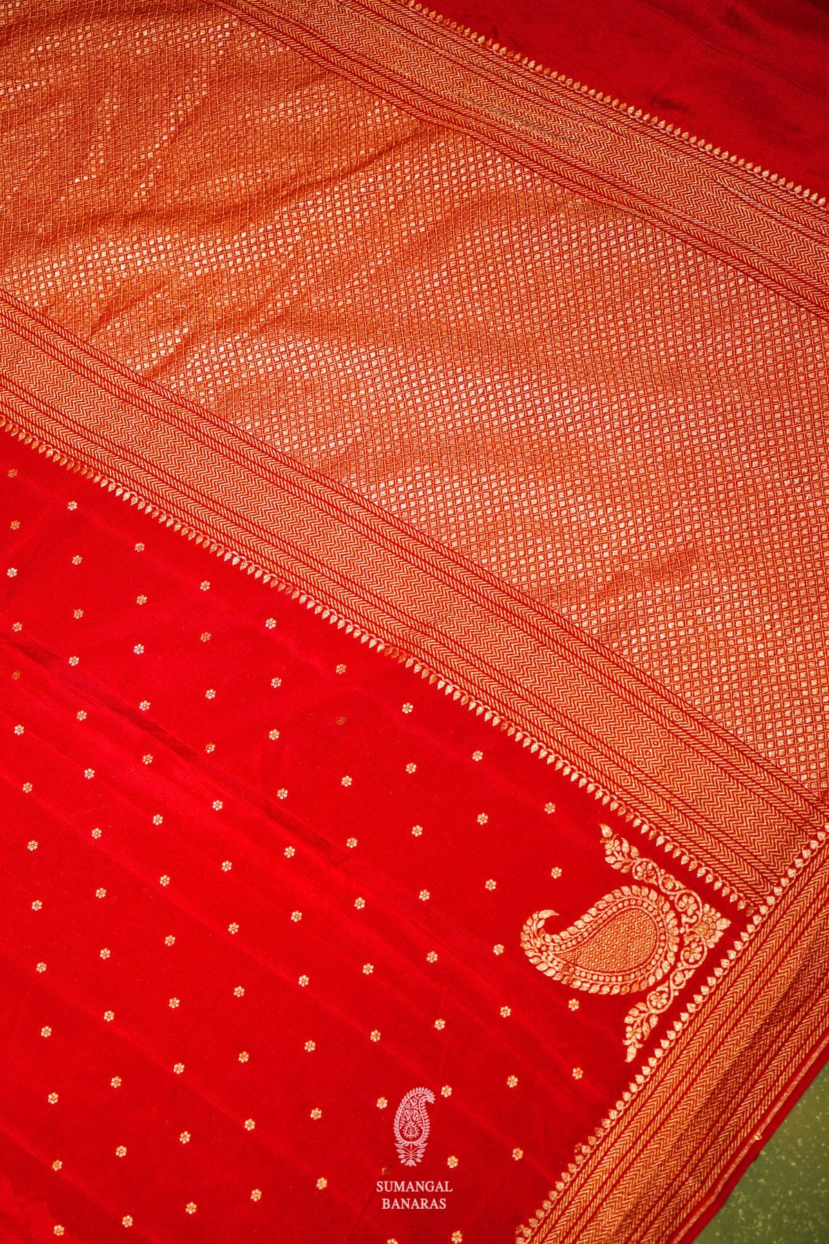 Handwoven Red Banarasi Crepe Georgette  Saree