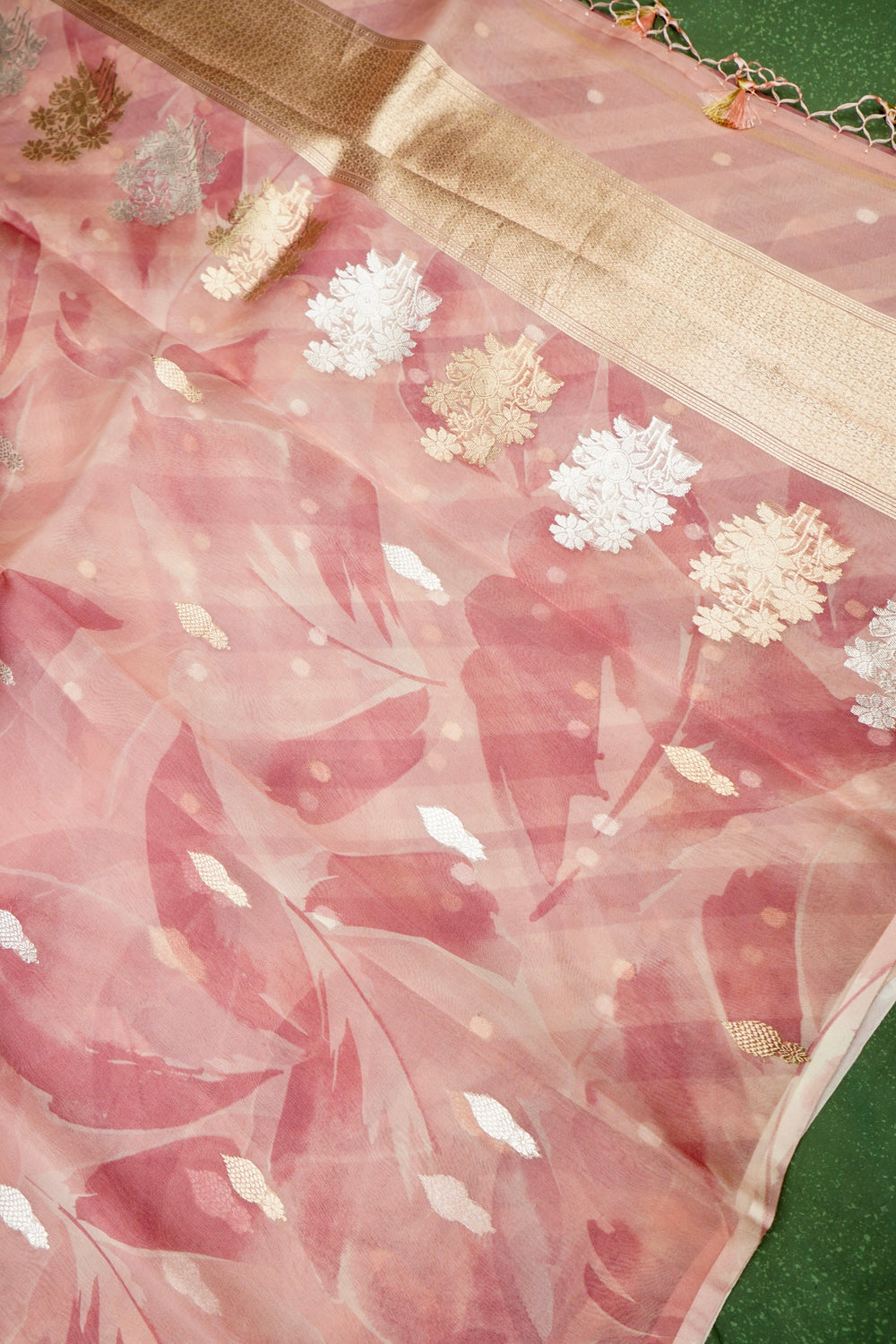 Handwoven Peach Banarasi Organza Saree