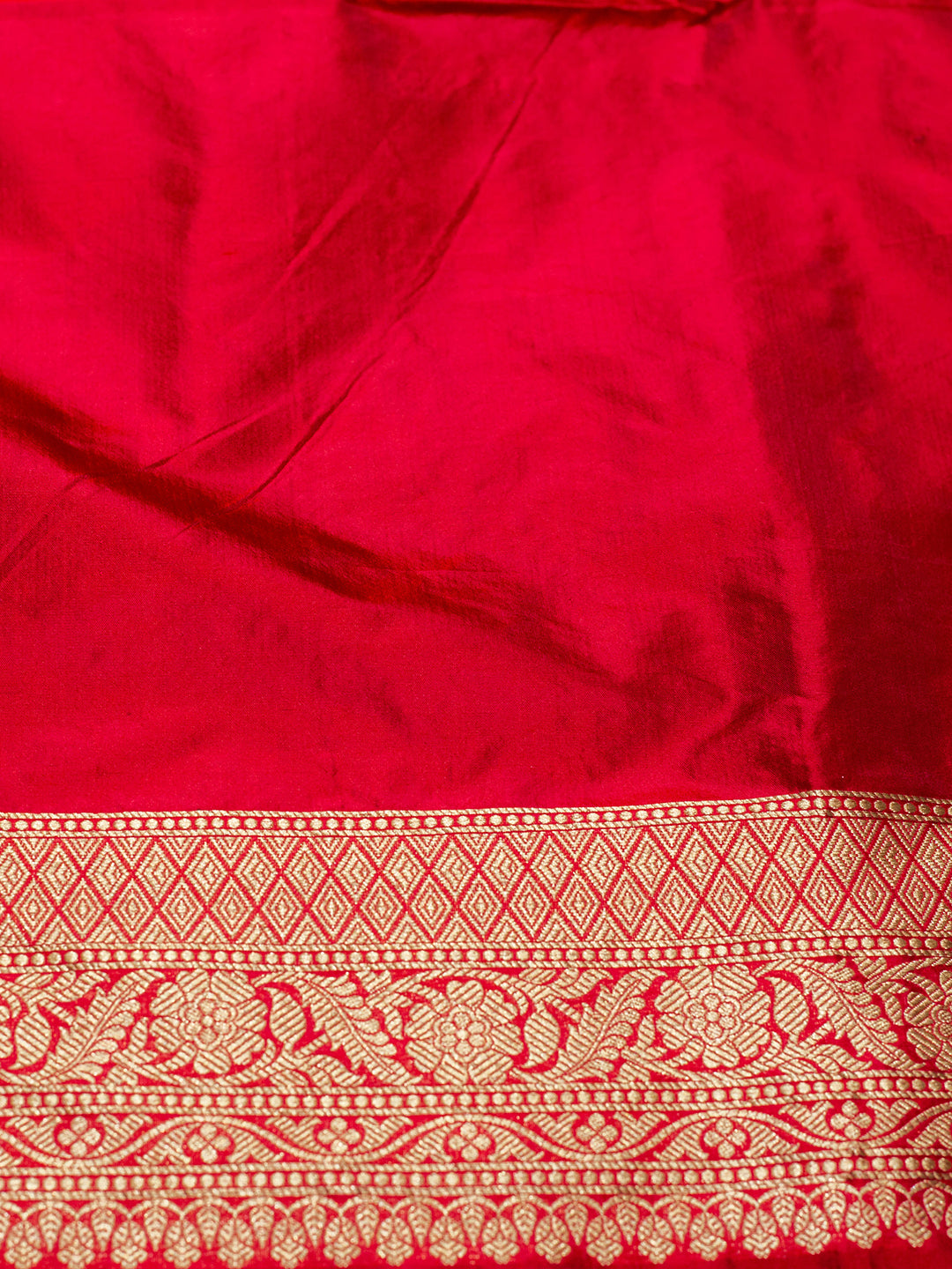 Handwoven Banarasi Red Katan Silk Saree