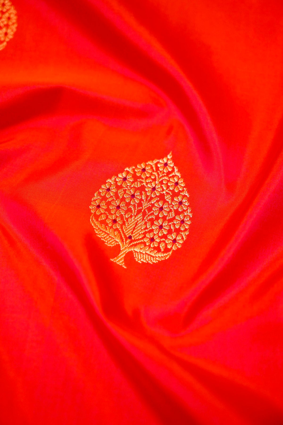 Handwoven Red Banarasi Katan Silk Saree