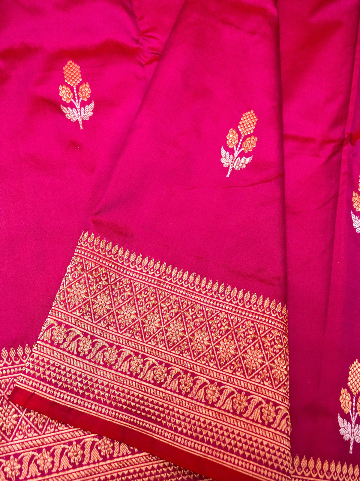 Handwoven Pink Banarasi Katan Silk Saree